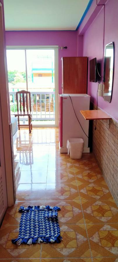 Rueangsrisiri Guesthouse 2 Сукотай Екстериор снимка